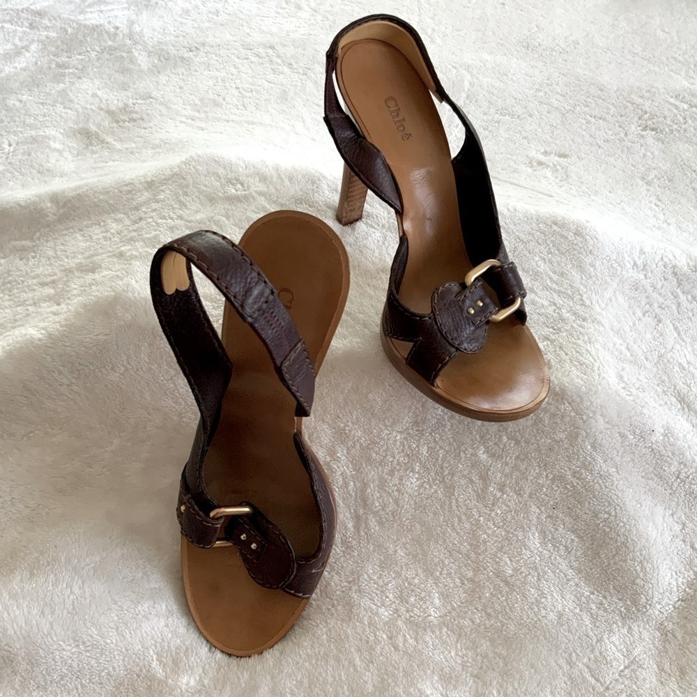 Chloé Brown Leather Open-Toe Slingback Heels with Gold Buckle